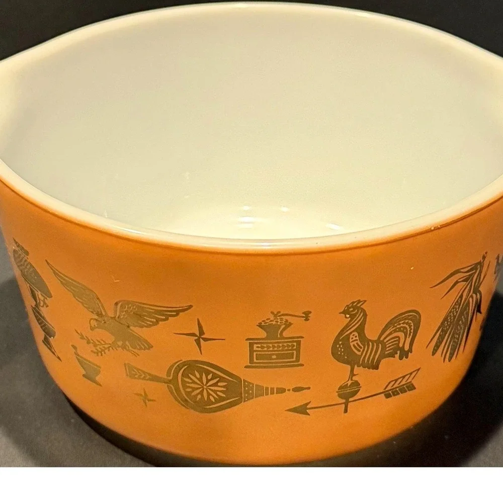 Vintage Pyrex‎ Early American Cinderella Mixing Bowl 441 Orange Gold 1.5 Pt